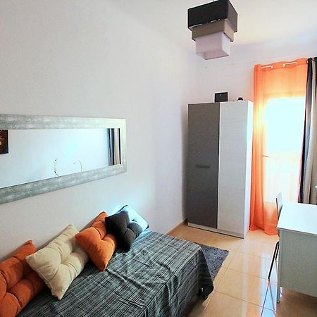 Apartament Center Plaza De Toros لقنت المظهر الخارجي الصورة